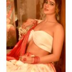 Soniya Bansal Instagram - we don't appreciate the things that come easily.