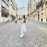 Soniya Bansal Instagram - "The passage from the big to the little is what makes Paris beautiful. and you have to be prepared to be small-to live, to trudge, to have your head down in melncholy and then lift it up, sideways- to get it. "There is always light. H' only we re brave enough to see it. I'only we're brave enough to be it.: #travelphotography #fashionstyle #paris #soniyabansal #actress #model #fashion #instagram #internationalmodel #actress #soniyabansa #lifestyle Paris, France