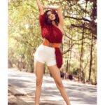 Soniya Bansal Instagram - While quotes about being strong won’t magically give you the energy you need to face life’s challenges, it’s still a good place to start. After all, words of encouragement and strength are extremely powerful.