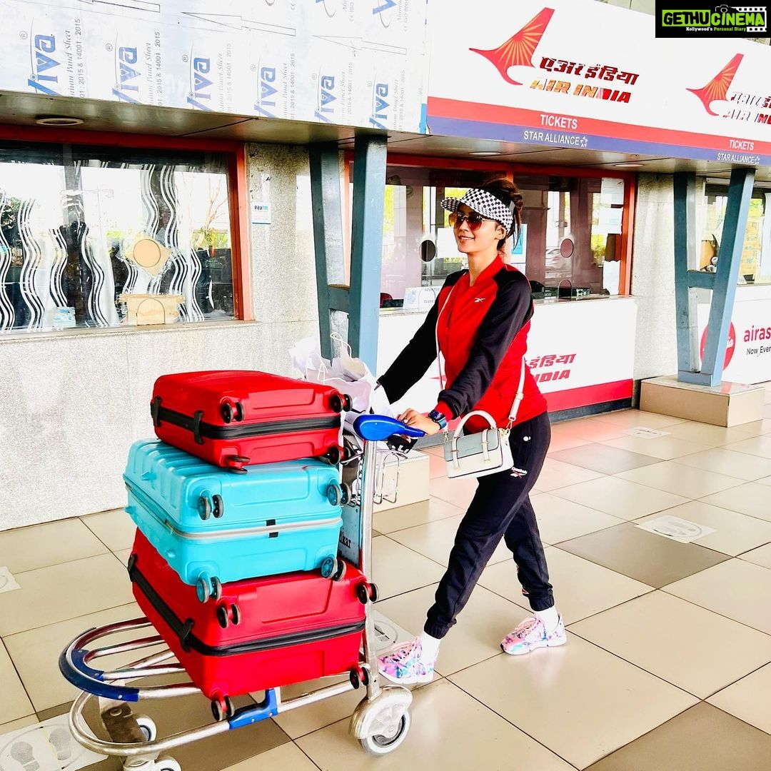 Soniya Bansal Instagram - A journey of a thousand miles begins with a single step” Vizag