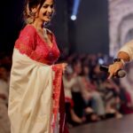 Soniya Bansal Instagram - A dream is what makes people love life even when it is painful” #timefashionweekrampworlk #bombay #timesfashionweek #btfw22 #Designer #Sponsor #glamour #Bombay Times #indiandressing #festivalfashion #Fashion #BTFW #Fashionweek #Designer #Lovely #bombaytimesfashionweek #soniyabansal St. Regis Hotel