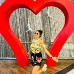 Soniya Bansal Instagram - If you look at what you have in life, you’ll always have more. If you look at what you don’t have in life, you’ll never have enough.”