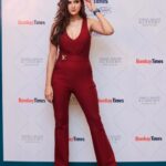 Soniya Bansal Instagram - So if you need a quick reminder to be yourself, live life to the fullest, or follow your dreams, don’t be afraid to print out a great quote and tack it next to your desk or set it as your home screen background Bombay times Fashion week