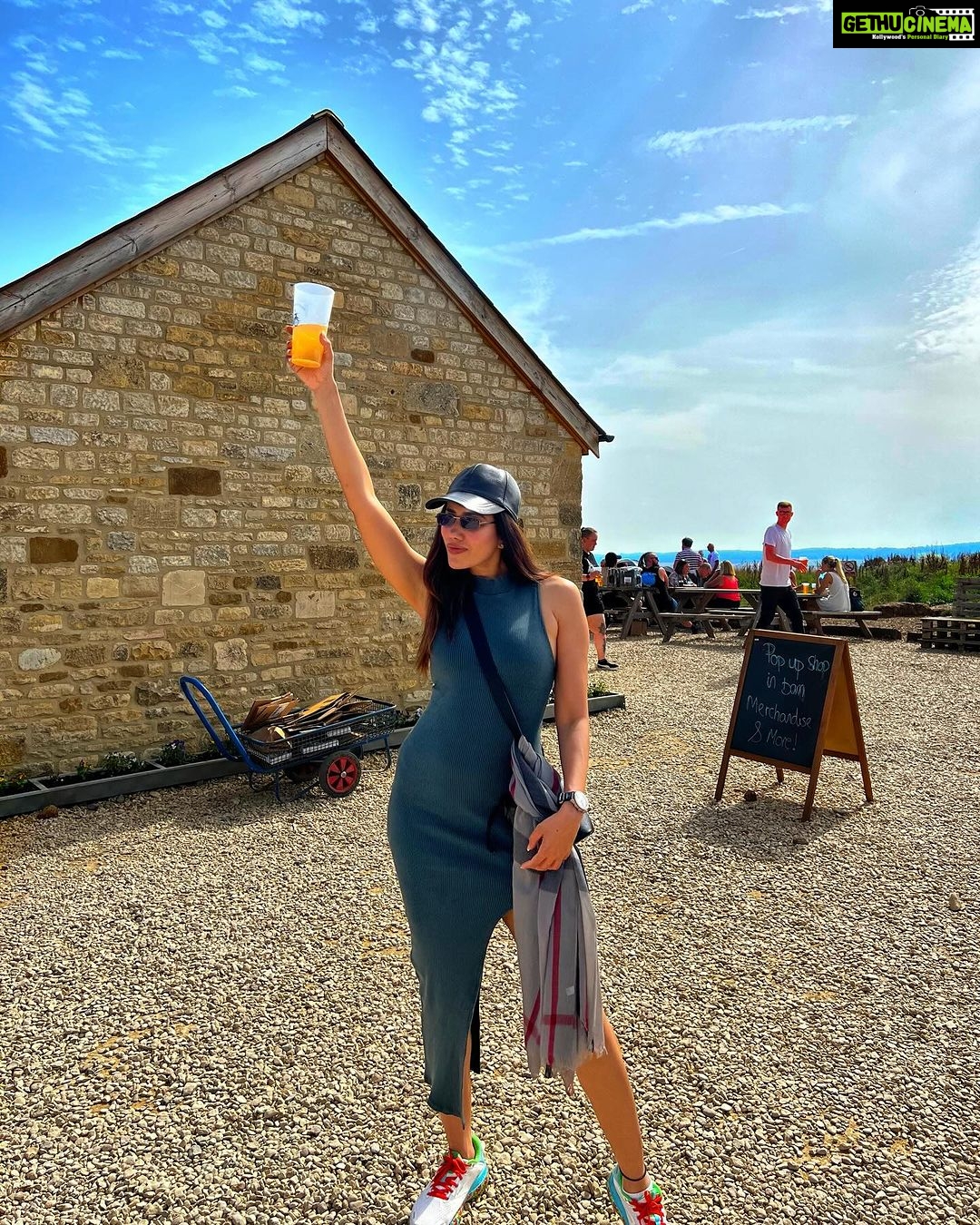 Sonnalli Seygall Instagram - #TravelWithLSA: Sonnalli A Sajnani (@sonnalliseygall) has always had the travel bug. The actress was recently on a two-week-long vacation to the UK and covered London, Bath, the Cotswolds, Oxford and many other cities. "Apart from the usual things that one usually gets up to in London - which is of course eating out, going to all the cocktail bars and the dessert and coffee shops - I also saw a lot of character and explored the history of the country. I also happened to explore Bath which is a UNESCO World Heritage Site and then, of course, I interacted with the students at Oxford University...it was a very fulfilling trip. I also went to Clarkson's farm or Didly Squat Farm, as it's popularly known. It's by Jeremy Clarkson who is very popular, especially motoring world and yeah, that was very new and informative for me. It's definitely a must-do whenever someone's in the UK," she says. #SonnalliSeygall #London #Bath #Travel