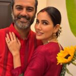 Sonnalli Seygall Instagram - दिवाली की ढेर सारी शुभ कामनाएँ 🪔✨🌹 #HappyDiwali