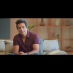 Sonu Sood Instagram – Maa ka unconditional pyaar ho yaa yaaron ka yaarana, har dil se judti hai meethe rishte ki taar. Aaiye milkar karein saare palon ko aur bhi brighter APAR Anushakti wires ke saath jo dein 50 saal ka waada. #IssTaarKiShaktiAPAR.