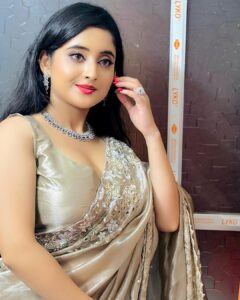 Soumitrisha Kundu Instagram - HER INFINITE EYES....✨