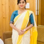 Soumitrisha Kundu Instagram - 💛🦋 saree @sandip3432 @rinkikhatoon