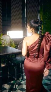 Soumitrisha Kundu Instagram - Her aura was a warm chaos! 🥂🤎 @sayantan_dutta_photography @neelsaha_styled_by_blue @makeupartist_bhaskarbiswas