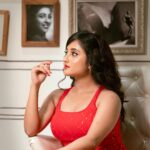 Soumitrisha Kundu Instagram - My mind got stuck on that photo frame ..."Mahanayika"✨❤️ STYLED BY @rabhisek @bohurupi_santiniketan makeup & hair : Risit das & Jyotsna karmakar captured by @subhankar407