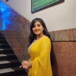 Soumitrisha Kundu Instagram - My colour!💛 wardrobe @sandip3432 @rinkikhatoon picture courtesy @sayantan_dutta_photography