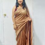 Soumitrisha Kundu Instagram – 🤎Shubho sharodiya!
styled by @rabhisek ✨