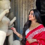 Soumitrisha Kundu Instagram – মাতৃরূপেণ ! 🤍❤️