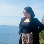 Soumitrisha Kundu Instagram – 🖤