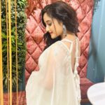 Soumitrisha Kundu Instagram - 🤍 styled by @saarangsareeskolkata @rinkikhatoon make up & hair : Risit das ,jyotsna karmakar
