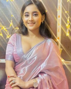 Soumitrisha Kundu Instagram - was chaos & beauty intertwined......!🤍
STYLED by @hutsandlooms @rinkikhatoon