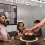 Soumya Seth Instagram – Grateful for you #Emaan !! Truly blessed to get those warm hugs – specially on tiring days and thank you for helping me clean and teaching me how to organize!! I don’t know what I would do without you missy!! 🥰🤗❤️🌠 Somya Aunty loves you so so muchhhhhh!! 
 Thank you @javeriyakhan and @bash.goat 😅