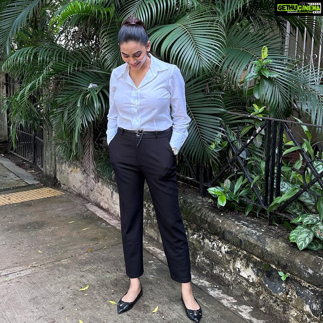 Spandana Palli Instagram - #life is kind to me💫💃🏼 #mumbaidiaries Mumbai - मुंबई