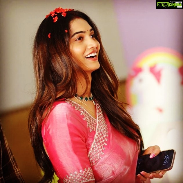 Spandana Palli Instagram - Don't forget to smile today🌸🥰 Vijaywada