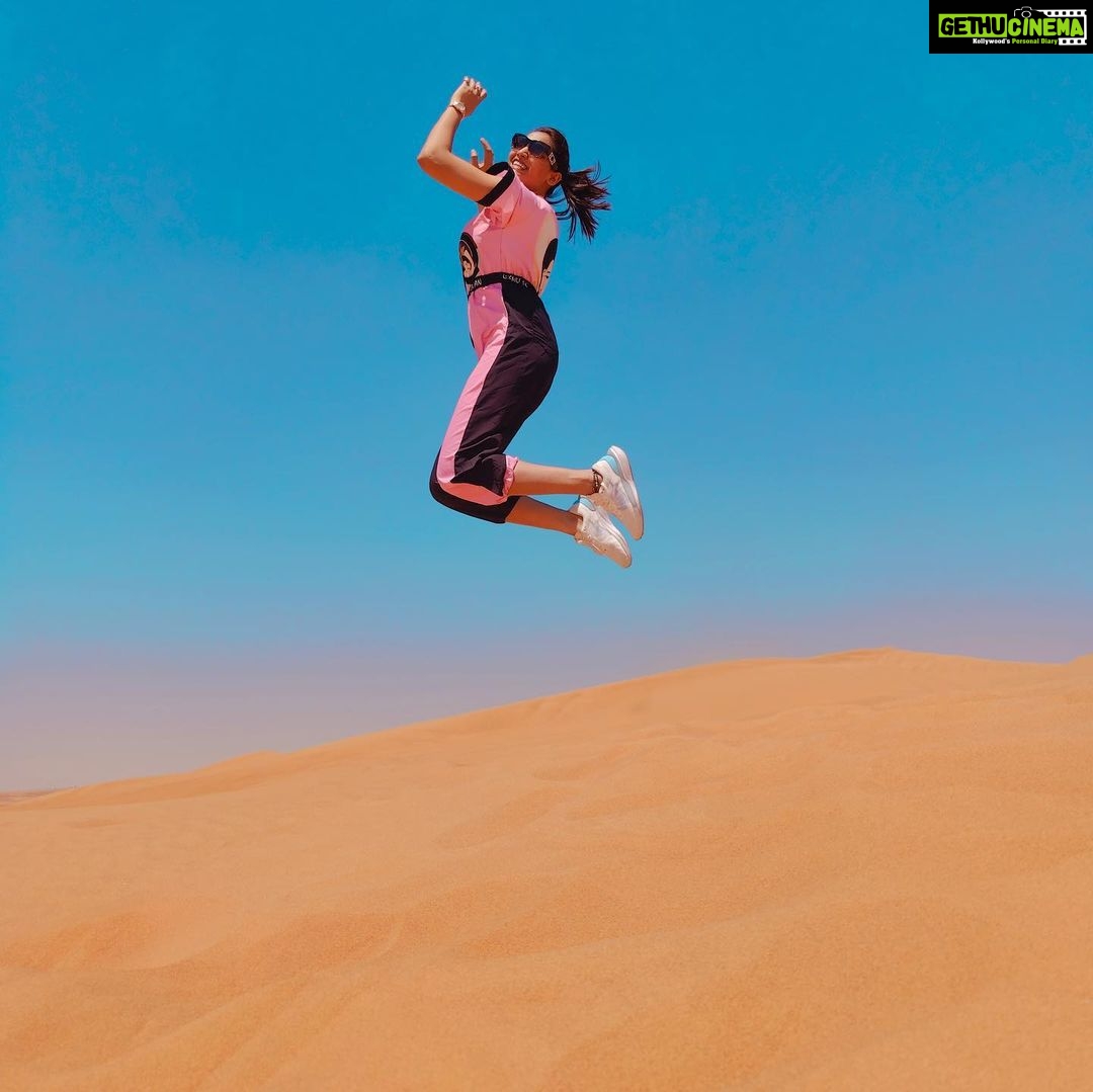 Spandana Palli Instagram - Up above the sky ♥️ Dubai Desert Safari