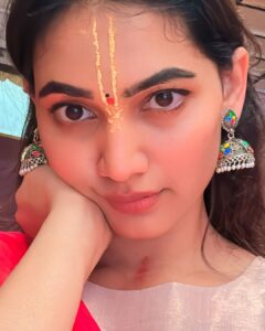 Spandana Palli Instagram - Hare Krishna 💃🏼