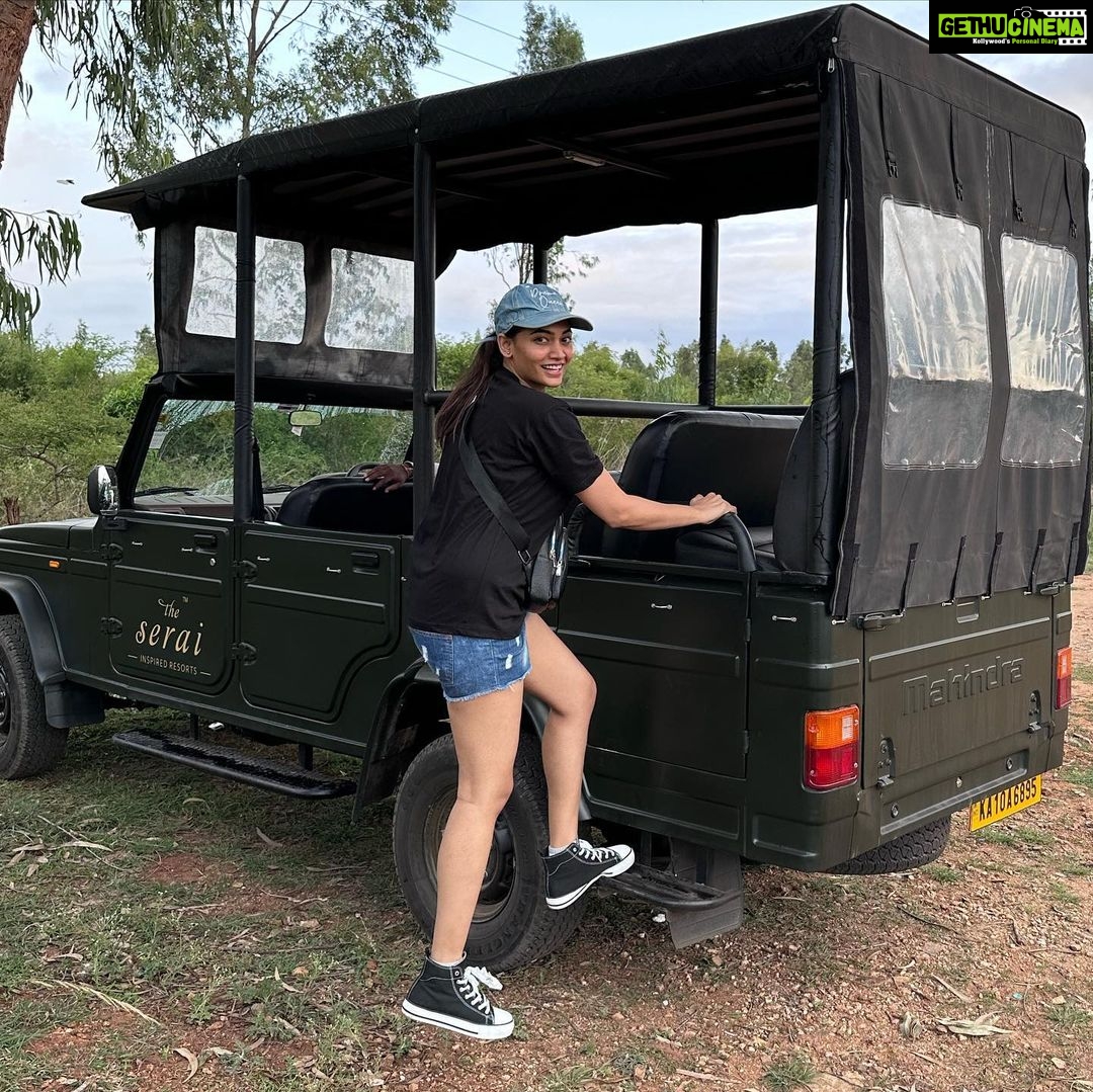 Spandana Palli Instagram - Vibing with nature 🌷💃🏼 Bandipur Tiger Reserve