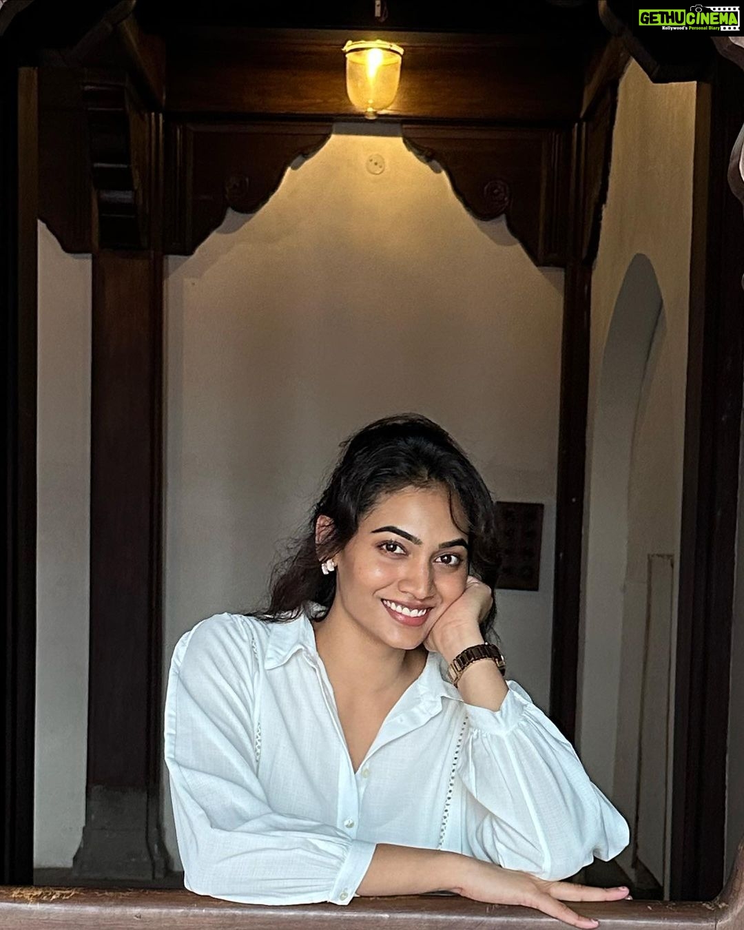 Spandana Palli Instagram - 🥳♥️ Rajwada Fort, Indore