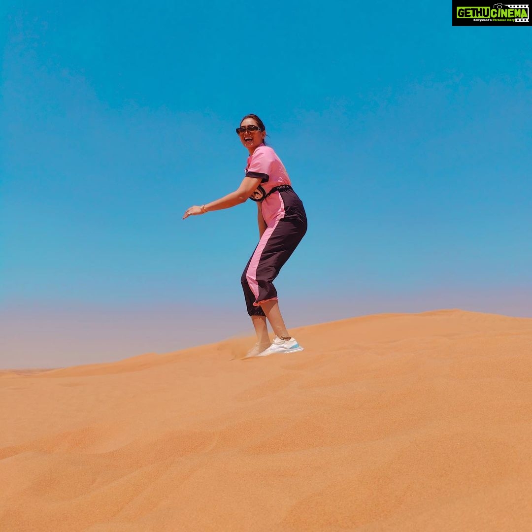Spandana Palli Instagram - Up above the sky ♥️ Dubai Desert Safari