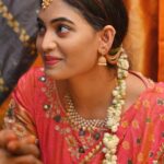 Spandana Palli Instagram - The camera 🎥 and I were great friends 💕It loves me, and I love it♥️How beautifully 👌camera captured my tradition 💕gharkishaadi Vishakapatnam