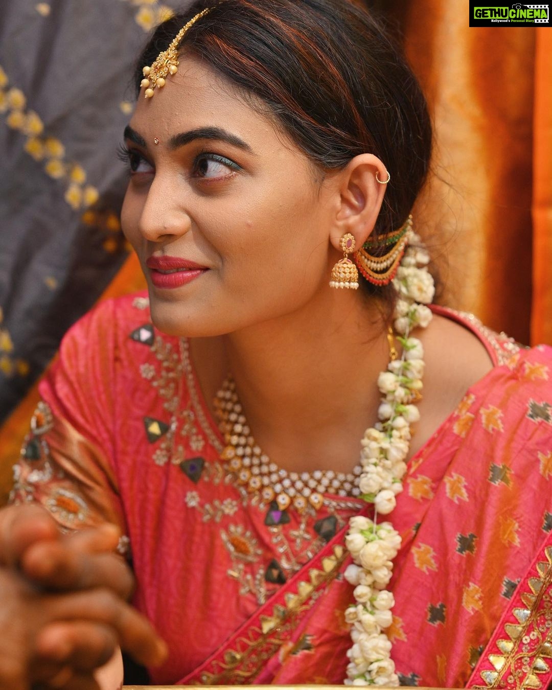 Spandana Palli Instagram - The camera 🎥 and I were great friends 💕It loves me, and I love it♥️How beautifully 👌camera captured my tradition 💕gharkishaadi Vishakapatnam