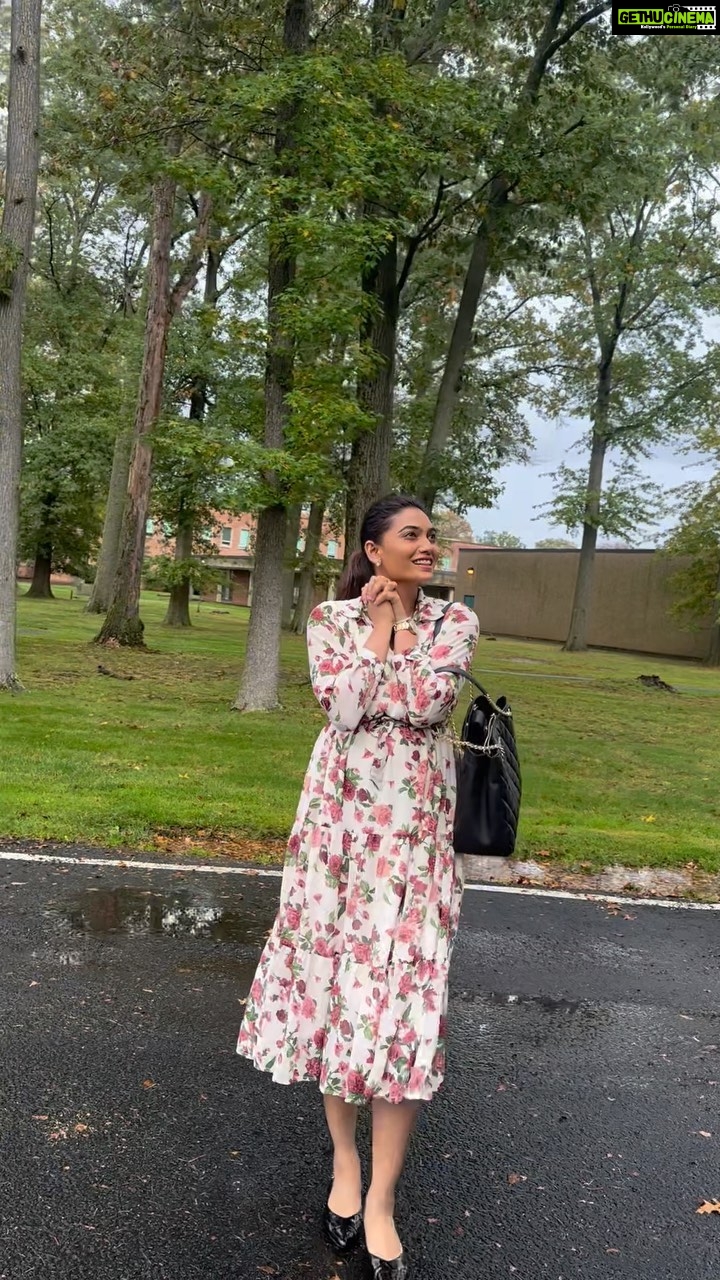 Spandana Palli Instagram - What a beautiful blissful day💕🌷
