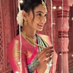 Spandana Palli Instagram - Happy Diwali 🪔 everyone 🙏 clicked by the most beautiful girl 👧❤️🙂 @isshh29 India