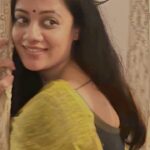 Spruha Joshi Instagram - Just.. Flaunting a saree gifted by @kshipra_joshi ❤️😘