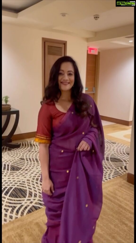 Spruha Joshi Instagram - Chase your dreams with all your might. #spruhajoshi #marathiactors #movies #theatre #actorslife #festival #festivewear #festivevibes
