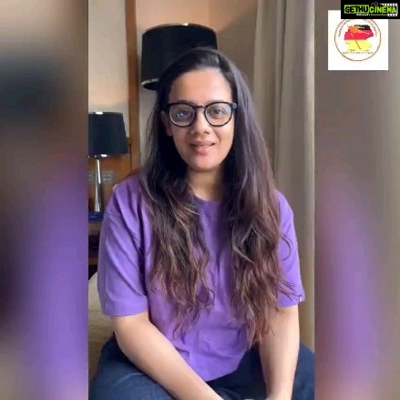 Spruha Joshi Instagram - नमस्कार मित्रानो, MarathiMitra MandalGermany तर्फे आपल्या सर्वांची लाडकी, अतिशय गुणी, प्रसिद्ध कलाकार, कवयित्री, संचालिका स्पृहा जोशी तुम्हा सगळ्यांना आग्रहाचे आमंत्रण देत आहे यावर्षीच्या दिवाळी विशेष " अनुभूती " ह्या कार्यक्रमाला !!! स्पृहाला भेटायला आणि तिच्या अप्रतिम कविता ऐकण्याची संधी तुम्हाला मिळत आहे मराठी मित्र मंडळ आयोजित यावर्षीच्या दिवाळी विशेष " अनुभूती " ह्या कार्यक्रमात!! तर मग आत्ताच booking करा. 19th Nov at 10 am in Kö Theater in Düsseldorf Ticket booking @ www.marathimitramandal.com @mmm_germany @spruhavarad @hrishikesh_ranade @sharayudate #diwalimusicfest #diwaliingermany #Diwali #diwalicelebration #diwaliprogram #marathimusically @duesseldorf @kötheaterdüsseldorf #marathiingermany Düsseldorf, Germany