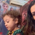 Spruha Joshi Instagram - One with this cute lil munchkin ❤️ #spruhajoshi #actingcareer #marathiactors #movies #theatre #actorslife #marathitelevision Mumbai, Maharashtra