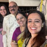 Spruha Joshi Instagram - A very happy Valentine’s Day to all my loved ones ❤️ #spruhajoshi #actingcareer #marathiactors #movies #theatre #actorslife #marathitelevision #newreleases #explorepage #valentines #lovedones