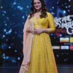 Spruha Joshi Instagram - We do not remember days; we remember moments! #spruhajoshi #actingcareer #marathiactors #movies #theatre #actorslife #marathitelevision #newreleases #explorepage