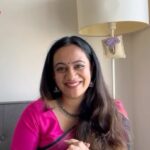 Spruha Joshi Instagram - Happy Makar Sankranti🙏!! Take care of health while relishing sweets this Festive Season. Avail 50% off on Diabetes Profiles from #Thyrocare #Thyrocaretest #Thyrocarepackages ⏺️Diabetes Profile Basic ⏺️Diabetes Profile Advanced Book Now - https://lead.thyrocare.com/festivaloffer/ #spruhajoshi #artist #actor #marathiactors #poet #performer #thyrocare