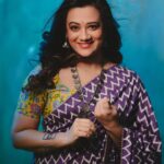 Spruha Joshi Instagram - Life is better when you’re smiling! 📸- @ganesh_theshutterkey Saree - @kalamandir_thane Styled by - @shalmalee_t MUA - @rathod_pournima #spruhajoshi #actingcareer #marathiactors #movies #theatre #actorslife #marathitelevision #lokmanya #newreleases #explorepage