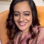 Spruha Joshi Instagram - I wish all the upcoming shoots of 2023 would be this peaceful! #spruhajoshi #spruha #marathiactress #actor #2022 #2022year #yearend #newreel #2023 #lastworkingday
