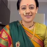 Spruha Joshi Instagram - ‘लोकमान्य’ मालिकेच्या पहिल्या प्रोमोला दिलेल्या उदंड प्रतिसादाबद्दल मनापासून धन्यवाद! 🙏🏼 लोभ आहेच, तो वाढत रहावा. 🌸 #spruhajoshi #marathiactors #movies #theatre #actorslife #zee #zeemarathi #marathitelevision #lokmanyatilak