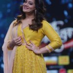Spruha Joshi Instagram - We do not remember days; we remember moments! #spruhajoshi #actingcareer #marathiactors #movies #theatre #actorslife #marathitelevision #newreleases #explorepage