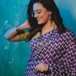 Spruha Joshi Instagram - Life is better when you’re smiling! 📸- @ganesh_theshutterkey Saree - @kalamandir_thane Styled by - @shalmalee_t MUA - @rathod_pournima #spruhajoshi #actingcareer #marathiactors #movies #theatre #actorslife #marathitelevision #lokmanya #newreleases #explorepage