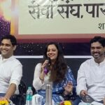 Spruha Joshi Instagram - ‘नवं कोरं’ च्या निमित्ताने.. #spruhajoshi #writer #poet #art #artist #indianartist #marathipoem #marathipoetry #appreciationpost #marathimovie #marathiindustry