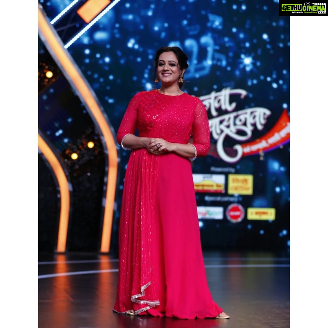 Spruha Joshi Instagram - Red dress, no regrets! ❤️✨ . . . . . . #SpruhaJoshi #Red #SNDN #ThrowbackThursday #ColorsMarathi #SurNavaDhyasNava Mumbai, Maharashtra