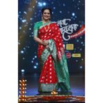 Spruha Joshi Instagram - सर्वांना विजयादशमी आणि दसऱ्याच्या हार्दिक शुभेच्छा! ☘️ #HappyDussehra #Vijayadashmi Mumbai, Maharashtra