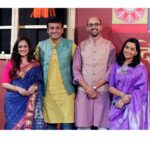 Spruha Joshi Instagram - A Diwali Pahat worth remembering ✨ Wishing everyone a very Happy Diwali ❤️ Picture Credit - Veena Gokhale @kalnirnay @smrutigandhamarathi @divyeshb33 @dhananjay.mhaskar @shammikabhidde @amit_pianojazz @hanumant_rawade_ @gandhar_jog_ @atharva__chandorkar @sankarshankarhade