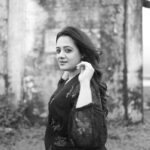 Spruha Joshi Instagram – Life is better in Black & White
Makeup and Hair: @makeupby_kajalmhaske
Photographer: @kyameraofficial
Location: @sajbythelake
@brewbackersmedia
Costume : @nehachaudhary_
#spruhajoshi #marathiactors #movies #theatre #actorslife #zee #zeemarathi #marathitelevision