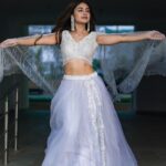 Sreejita De Instagram – Wings on… Let’s fly… 

Outfit @aahava_couture 
Earrings @official_pf_buttons_and_bows 
Styling @littlepuffsofhappiness @styleitupwithraavi
Cordinator @mad.micron  @_vaishnavii.3011 
MUA @ayeshamakeovers_
Photographer @potraitdeewana

#diwalivibes #diwalitime #indianwear #festive #festivevibes #fashion #instagram #instalike #instafashion #photoshoot #bollywood #sreejitade